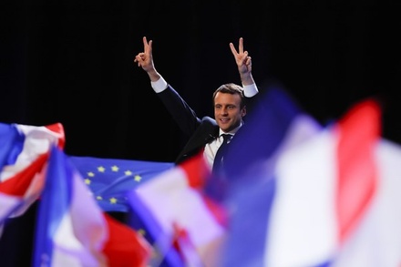 Во втором туре выборов президента Франции побеждает Эммануэль Макрон