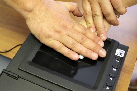 Узбекская диаспора в ответ МВД предложила снимать отпечатки пальцев у всех россиян