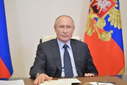 Путин призвал главы регионов не забывать об ответственности в ситуации с COVID-19