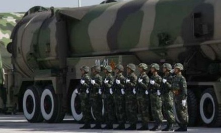 СМИ сообщают о размещении Китаем межконтинентальных ракет у границ России