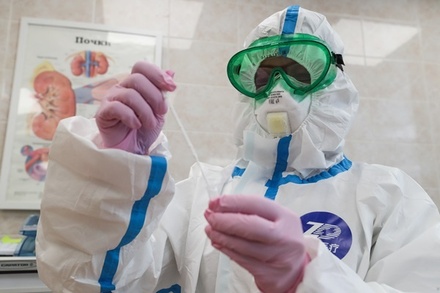 Минздрав: ситуация с коронавирусом в России ещё не вышла на плато