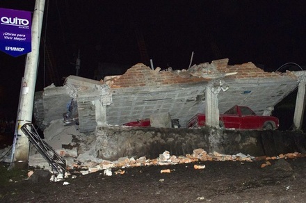 Российских граждан не оказалось среди жертв землетрясения в Эквадоре