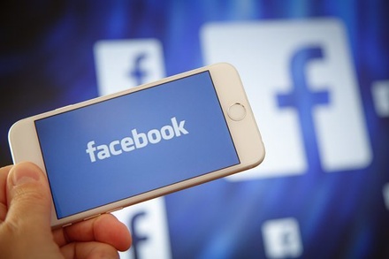 Facebook позволит избавиться от надоедливых постов друзей из отпуска