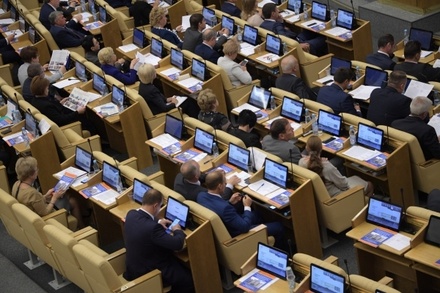 В Госдуме предложили назначать гражданам выплаты с нефтяных доходов