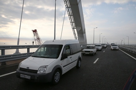 На Крымском мосту произошло первое с момента открытия ДТП