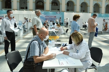 Вирусолог спрогнозировал падение к сентябрю иммунной прослойки у населения Москвы