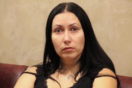 Суд снял арест с 5,5 млн долларов на счету вдовы главаря банды Цапков