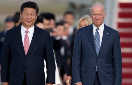 В Госдуме рассказали об экономической гегемонии США и Китая