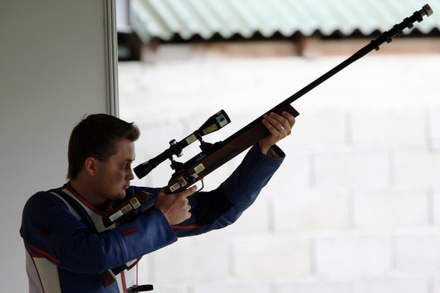 Мужская сборная России выиграла ЧМ по стрельбе из винтовки по движущейся мишени