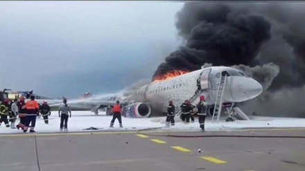 Пассажиры Sukhoi Superjet-100: самолёт прыгал по полосе, как кузнечик