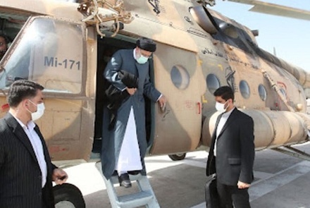 Спасатели начали операцию по поиску разбившегося вертолёта с президентом Ирана