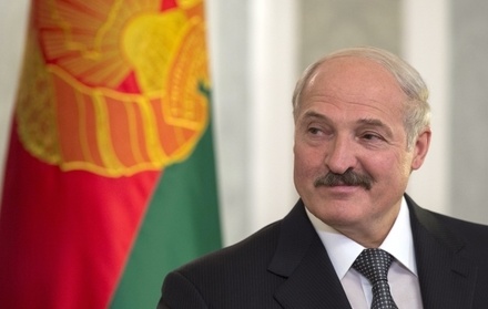 Александр Лукашенко готов послать миротворцев на Украину