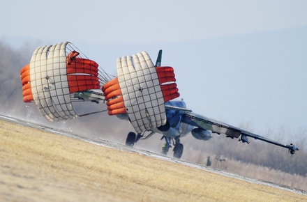 СМИ сообщили о гибели пилотов потерпевшего крушение Су-25 на Ставрополье