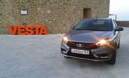 В Госдуме раскритиковали «АвтоВАЗ» за проведение тест-драйва Lada Vesta в Италии