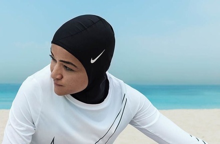 Поступил в продажу первый в мире спортивный хиджаб