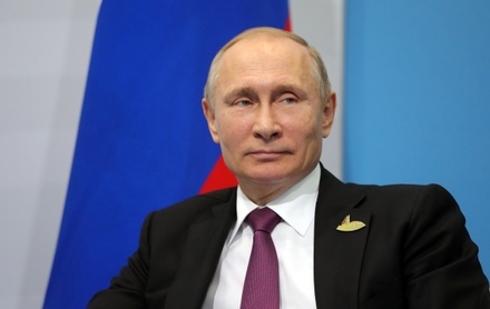 Эммануэль Макрон передал Владимиру Путину послание по Украине