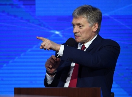 Дмитрий Песков обвинил спекулянтов в колебаниях курса рубля