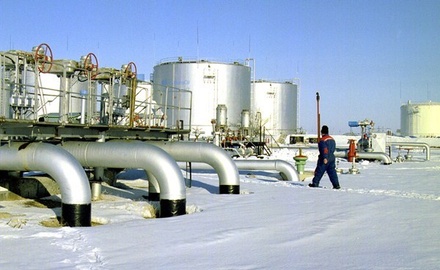 Президент Казахстана поручил увеличить поставки нефти в обход России