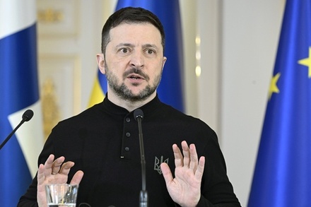 Владимир Зеленский предложил продлить пасхальное перемирие