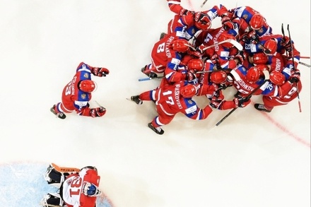 Молодёжная сборная России по хоккею сыграет с США в полуфинале ЧМ