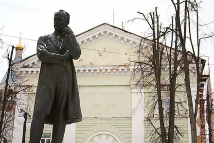 Власти Клина удалили публикацию о переносе памятника Чайковскому