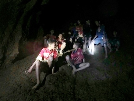 Спасённых из пещеры тайских футболистов пригласят в «Артек»