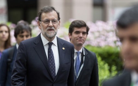 Правительство Испании намерено лишить полномочий каталонские власти