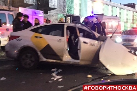 На Кутузовском проспекте в Москве произошла крупная авария