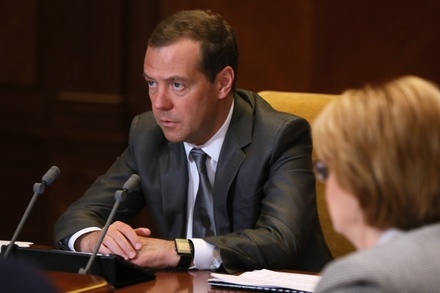 Дмитрий Медведев опроверг планы о введении налога на бездетность
