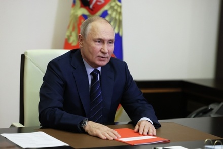 Владимир Путин провёл совещание с постоянными членами Совбеза