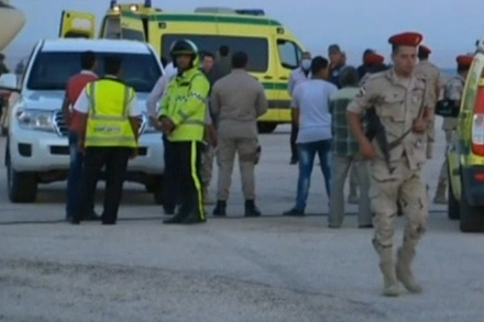 СМИ обнародовали первое видео с места авиакрушения в Египте