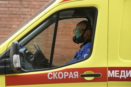 Подросток с коронавирусом сбежал из больницы под Санкт-Петербургом