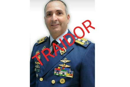 В ВВС Венесуэлы объявили предателем генерала за признание Гуайдо и. о. президента