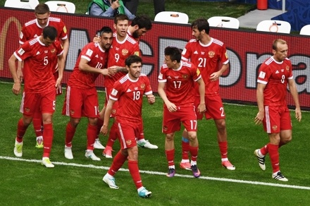 Футболисты сборной России остались без премиальных