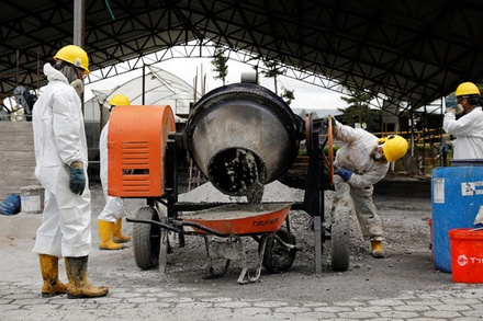 В Эквадоре из кокаина стали замешивать бетон