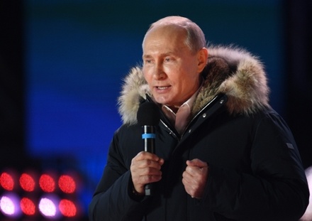 Путин поблагодарил сторонников за поддержку его кандидатуры на выборах