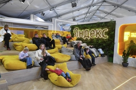 В «Яндексе» заявили о конкурентной победе над Google в России