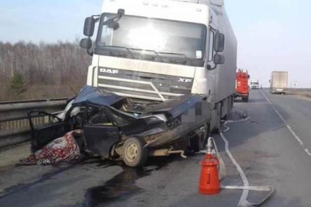 В Башкирии в результате ДТП с грузовиками погиб один человек