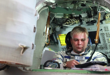 Депутат-космонавт объяснил, почему на МКС не хватает места