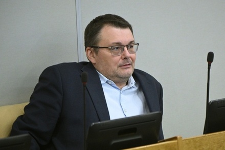 Депутат Евгений Фёдоров обвинил конституционный строй в подтоплениях на Урале