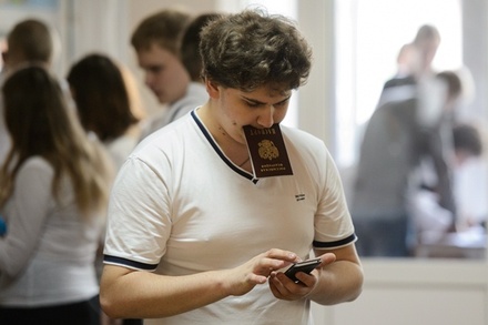 В России номер мобильного телефона предложили приравнять к паспорту