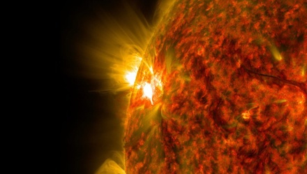 Учёные зарегистрировали на Солнце две вспышки высочайшего класса