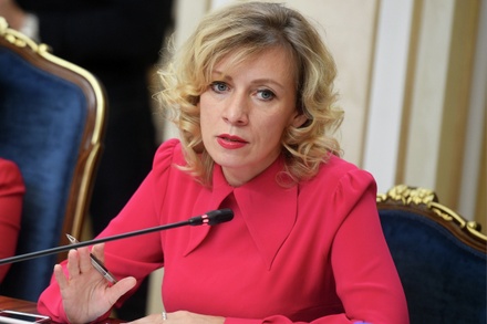 Мария Захарова поддержала обвинивших Леонида Слуцкого журналисток