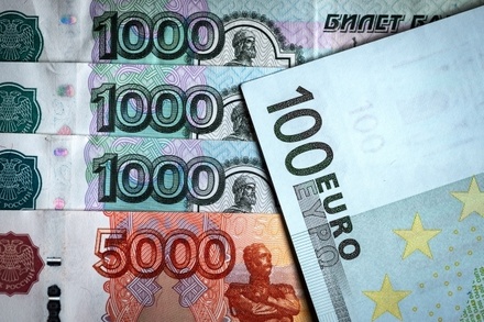 Рубль обновил максимумы к евро с весны 2018 года