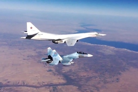 Более тысячи бензовозов группировки ИГ уничтожили самолёты РФ за 5 суток