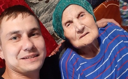 94-летней женщине-ветерану отказались вручать подарок ко Дню Победы из-за неуплаченного «налога» в 500 рублей