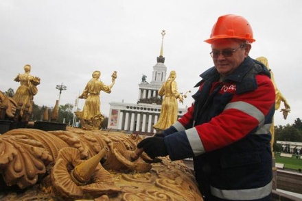 Москва потратит на реставрацию фонтанов ВДНХ 3,3 млрд рублей