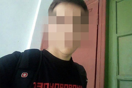 Подросток до нападения на школу Вольска просил мать купить оружие
