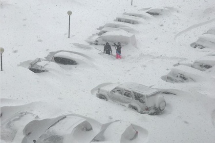 В Южно-Сахалинске введён режим чрезвычайной ситуации из-за снегопада