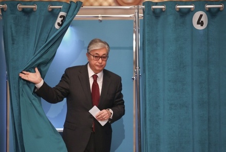 Экзитполы показали победу Токаева на выборах президента Казахстана